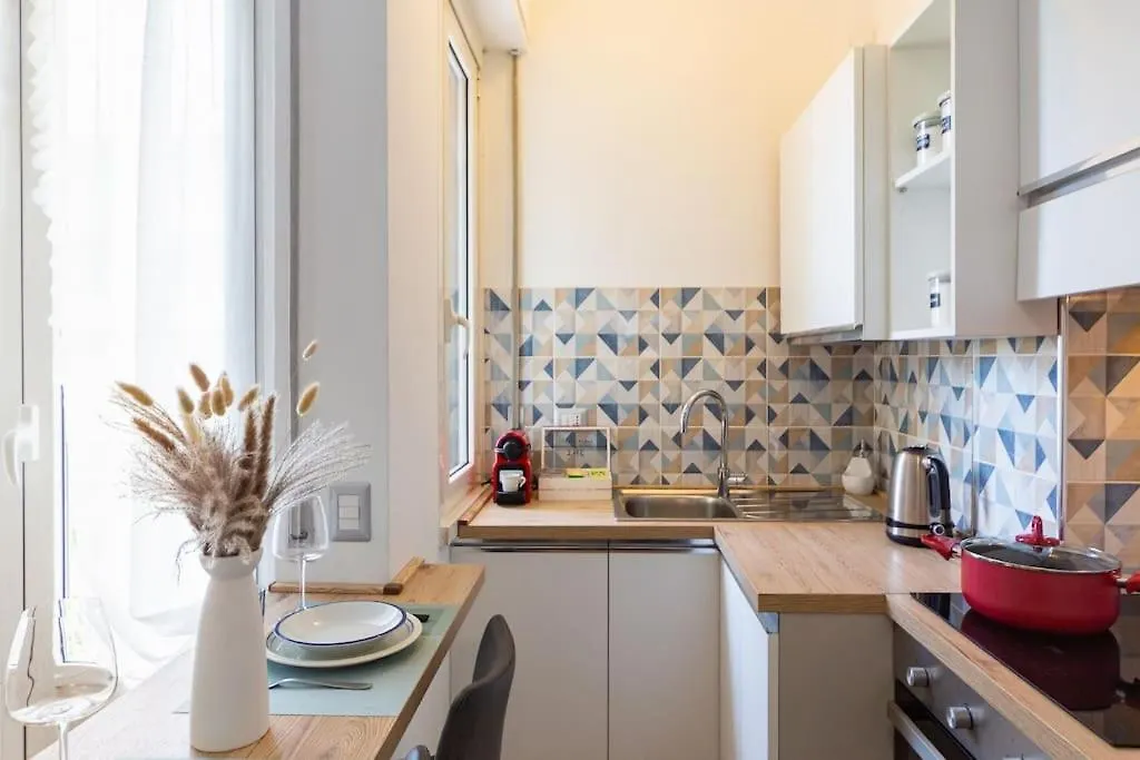 Istria-Niguarda Suite Moderna Milan