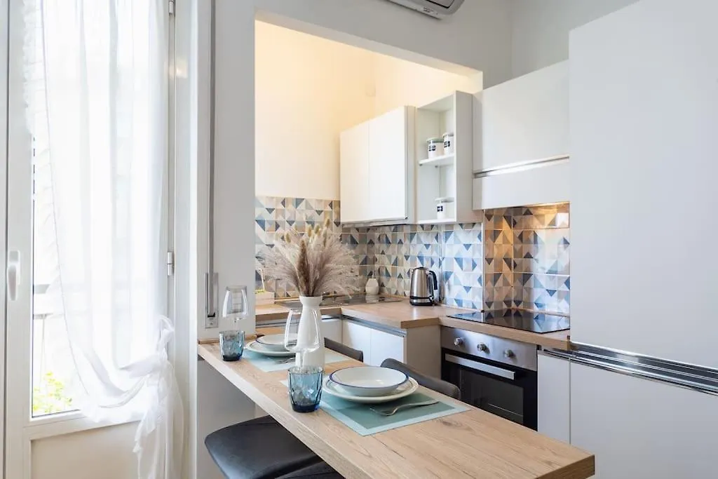 Istria-Niguarda Suite Moderna Milan