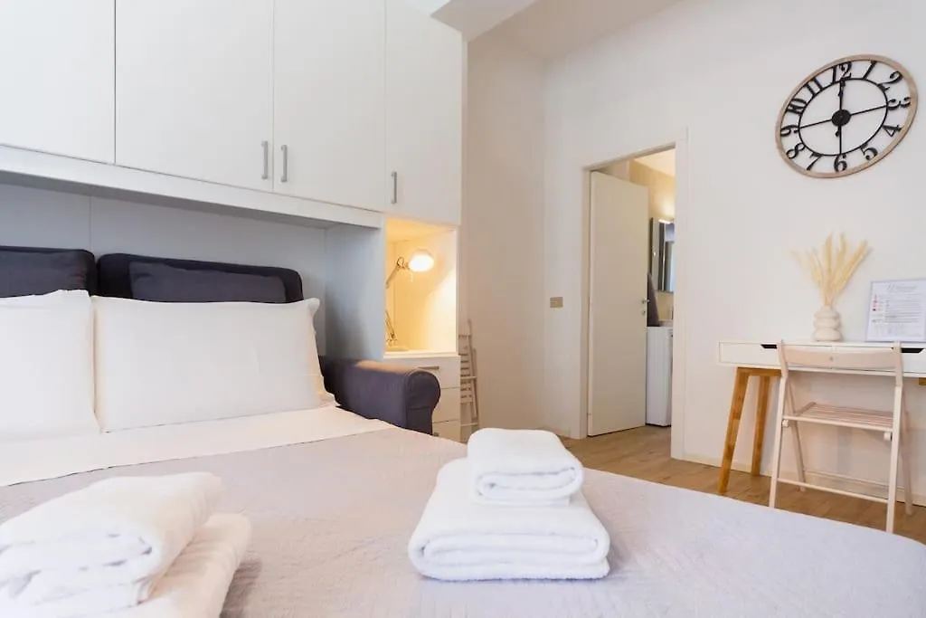 Istria-Niguarda Suite Moderna Milan Italy